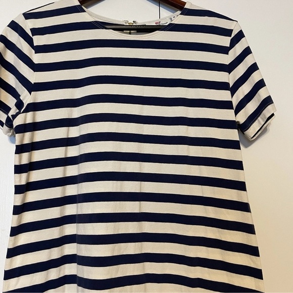 Vineyard Vines Women’s Short Sleeved Navy Striped Dress Medium - Picture 2 of 5